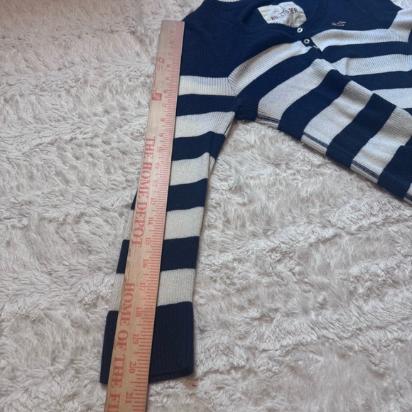 Hollister Navy & White Striped Long Sleeve Henley large Top | Size Y2K Preppy - Picture 4 of 6